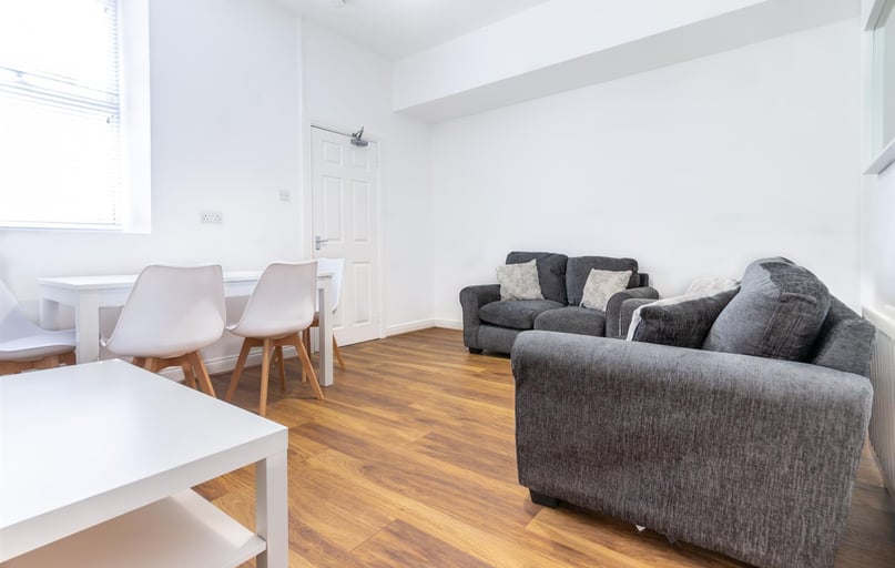 Bayswater Road, Jesmond, Newcastle - Image 1